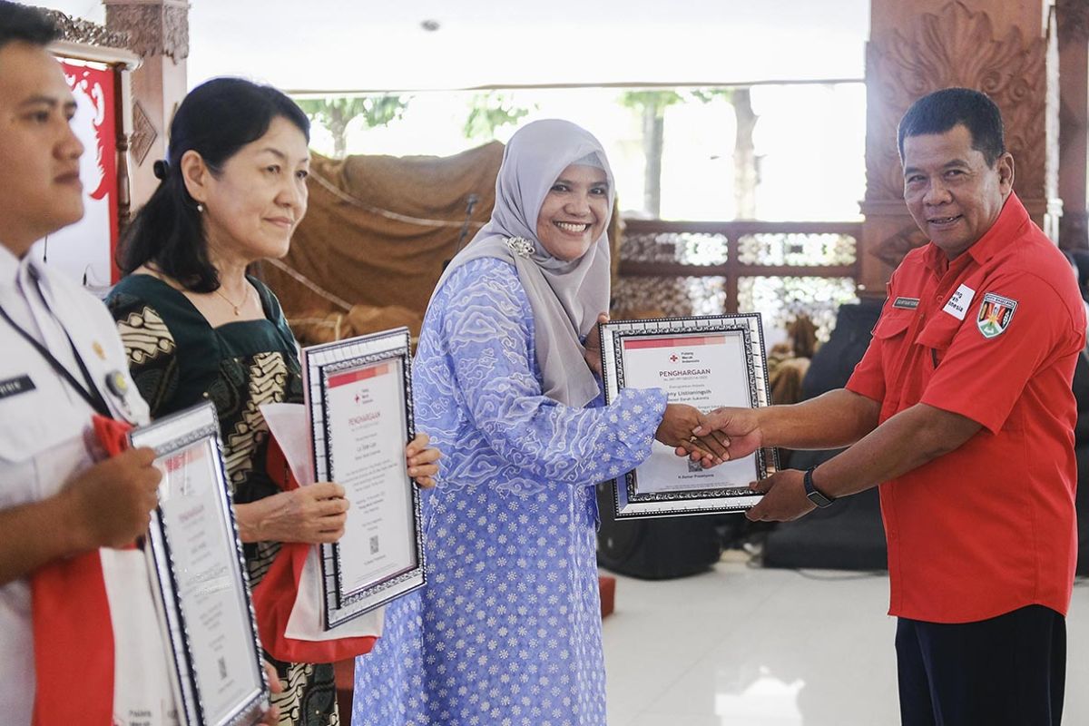 Pemkot Magelang beri penghargaan 350 pelaku donor darah sukarela