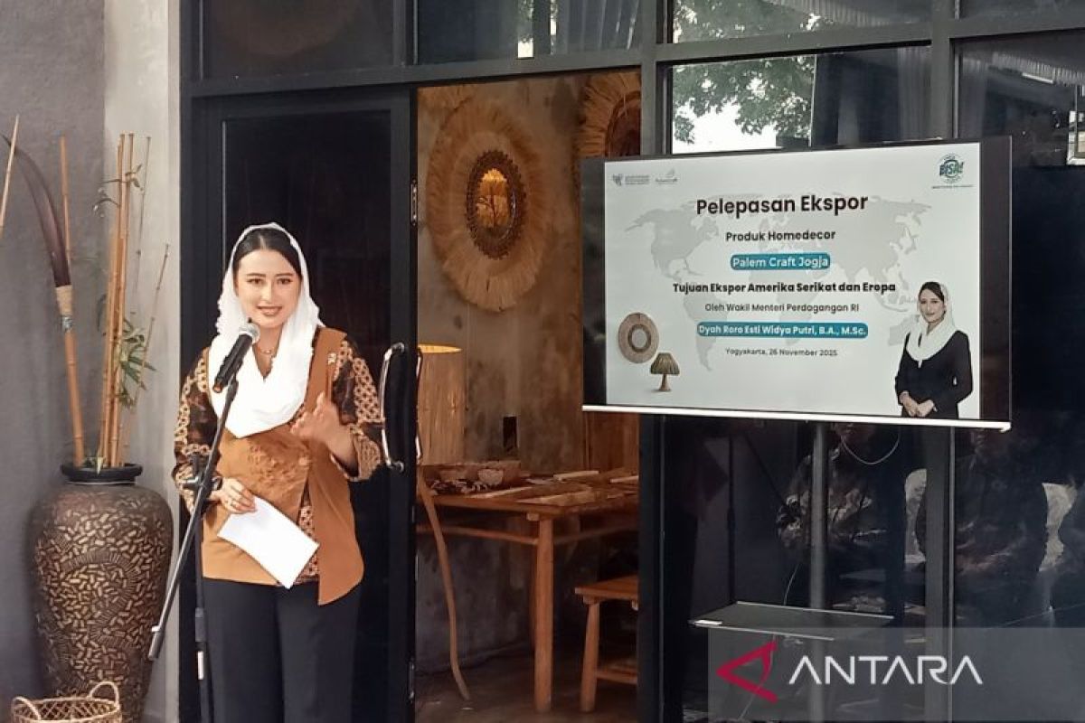 Wamendag melepas ekspor produk home decor Palem Craft Bantul