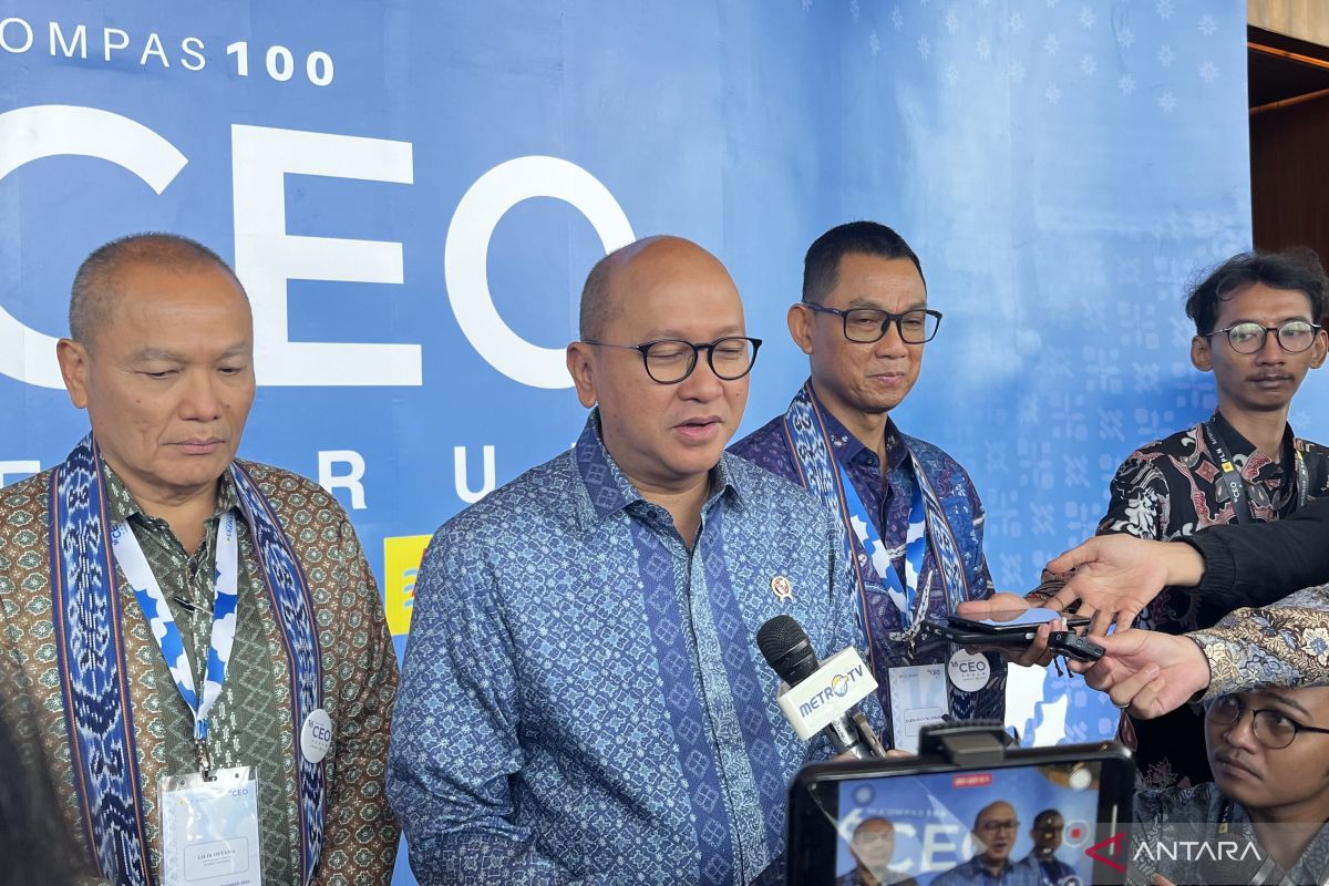 Danantara isyaratkan ajak Purbaya negosiasi utang Whoosh pada Desember