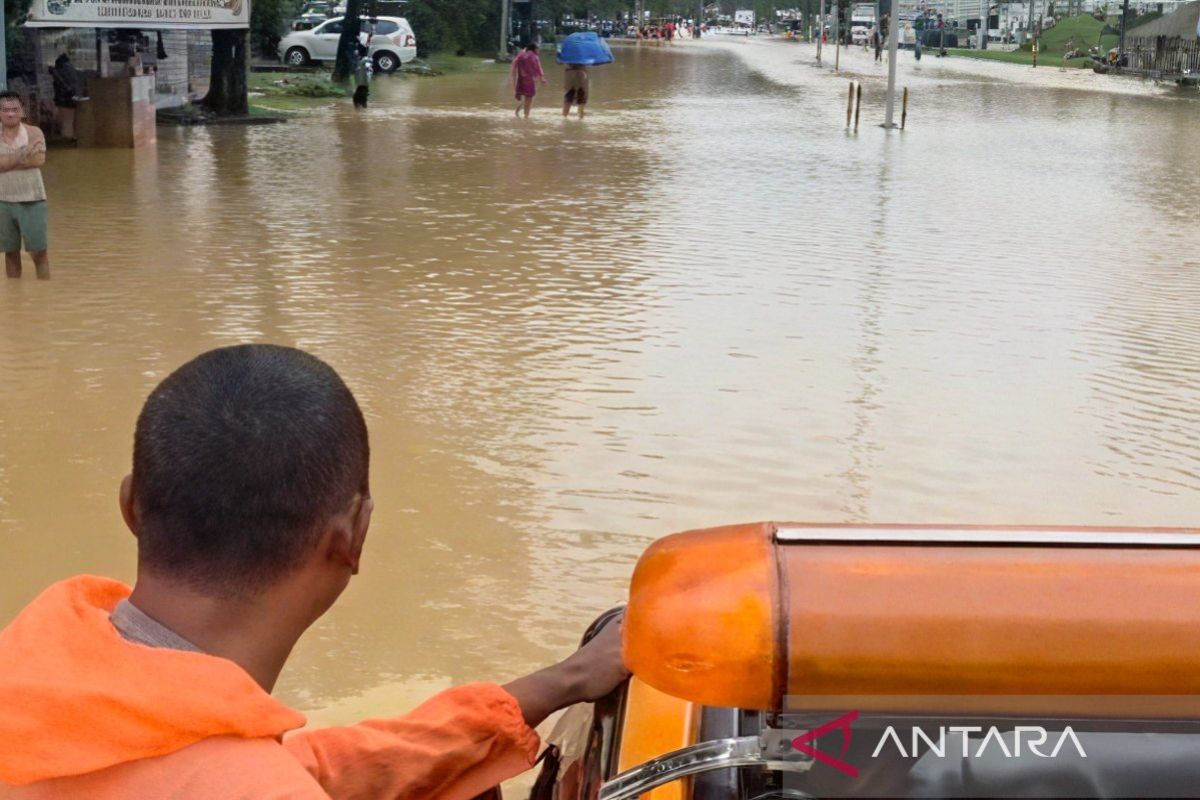 Bandara Minangkabau lakukan upaya minimalisasi dampak banjir