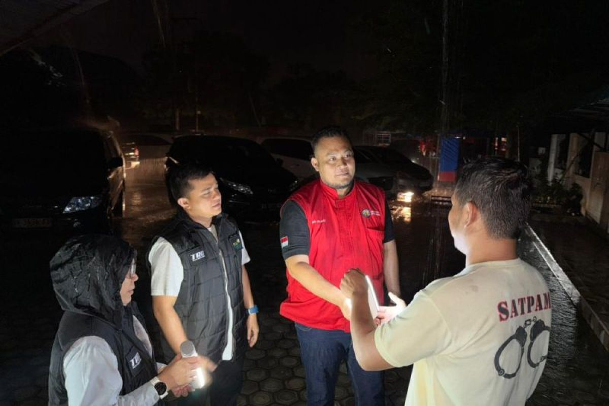 PLN siagakan Genset di fasilitas publik terdampak banjir Aceh