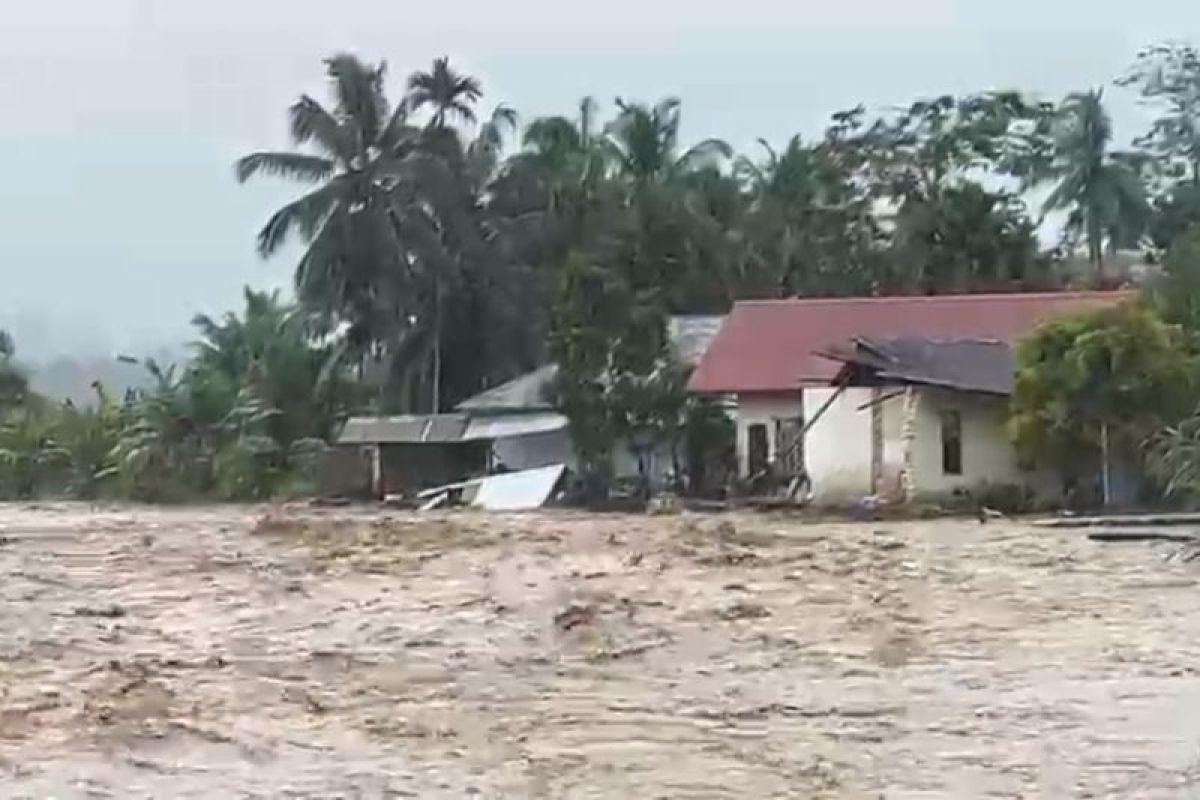 Padang Pariaman alami kerugian akibat bencana sepekan sampai Rp268,5 miliar
