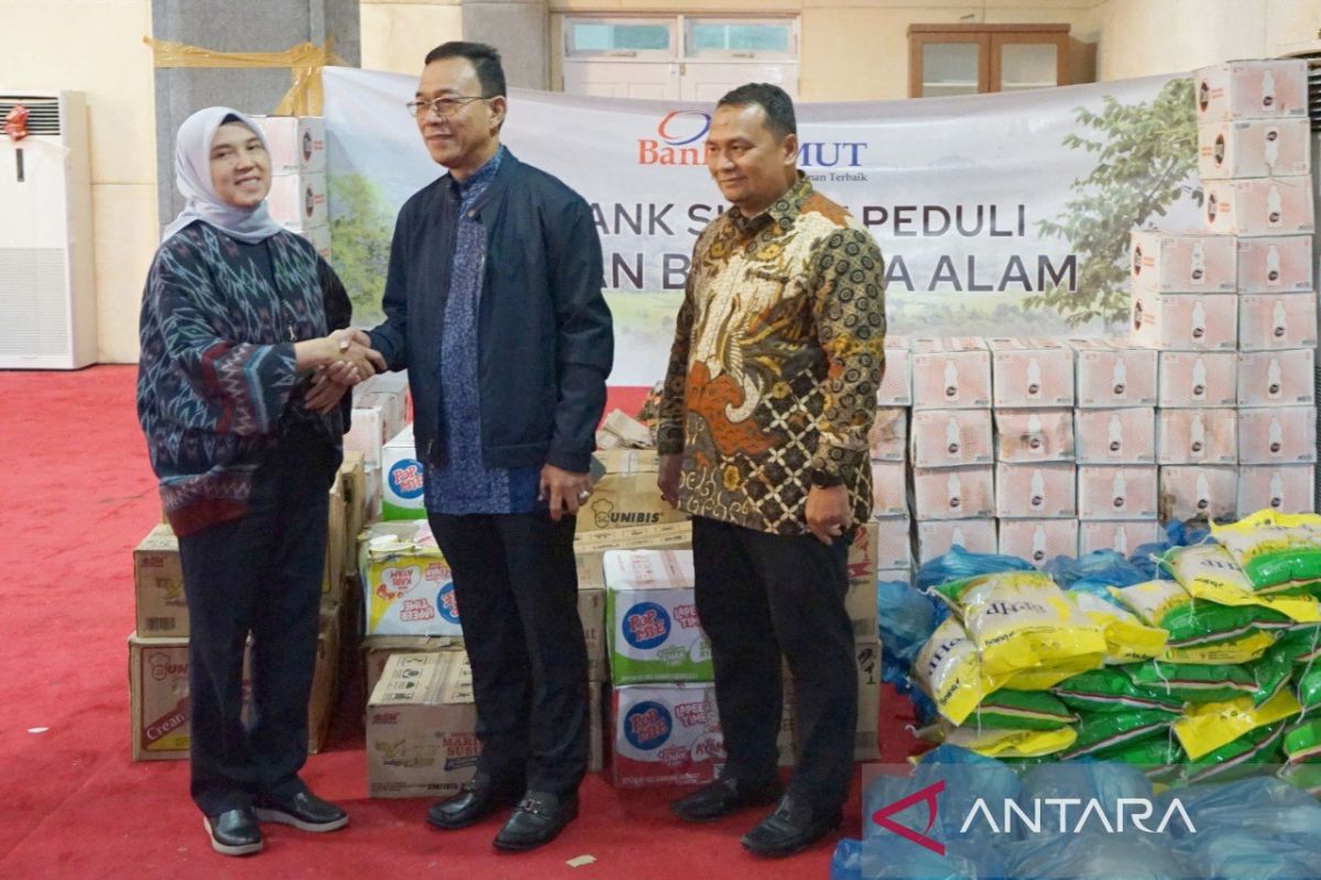 Bank Sumut salurkan bantuan bagi warga terdampak bencana alam