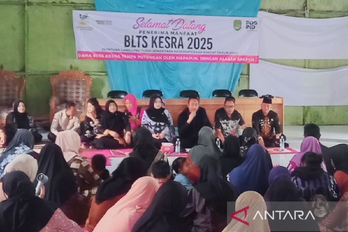 Bupati Sukamara sebut BLTS Kesra bentuk komitmen pemerintah kepada masyarakat