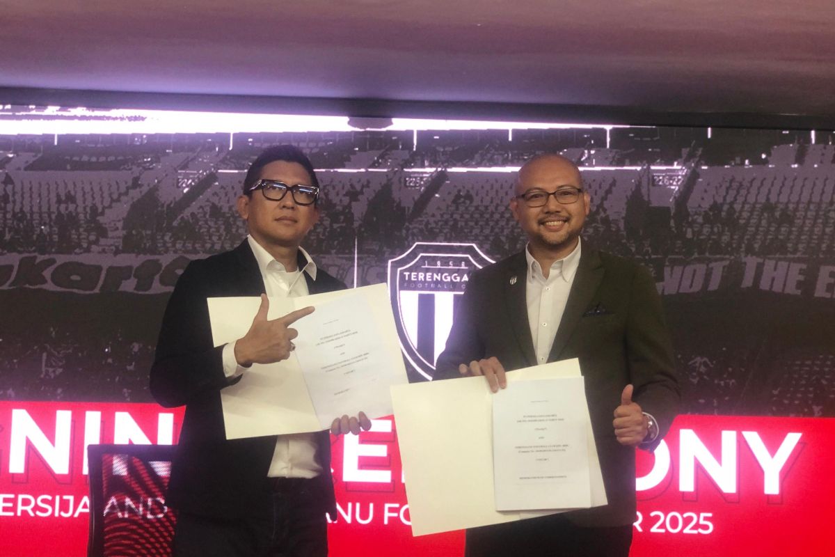 Persija Jakarta resmi jalin kerja sama dengan klub Malaysia Terengganu