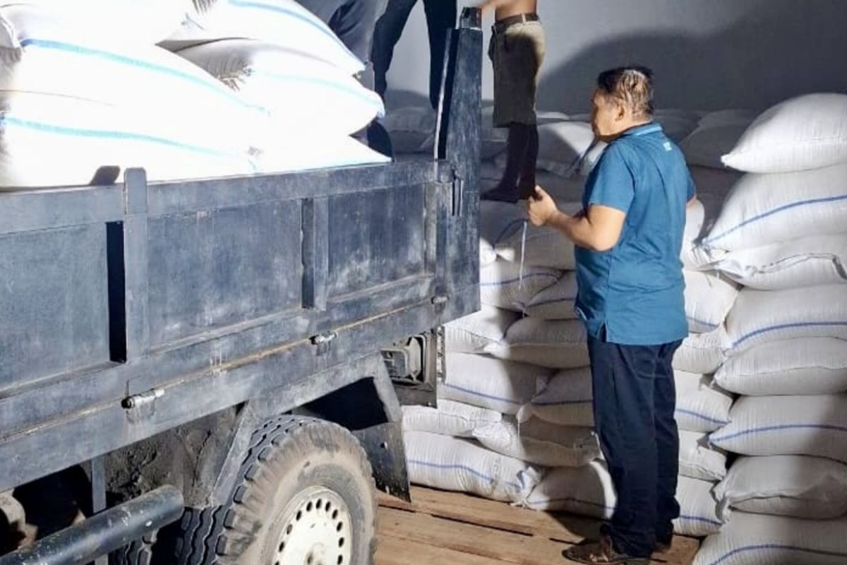 Bulog Batam: Kiriman beras premium dari Jakarta perkuat pasokan