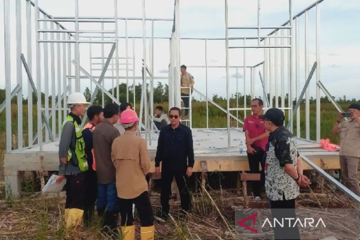 Bupati tinjau perkembangan proyek transmigrasi di Sukamara
