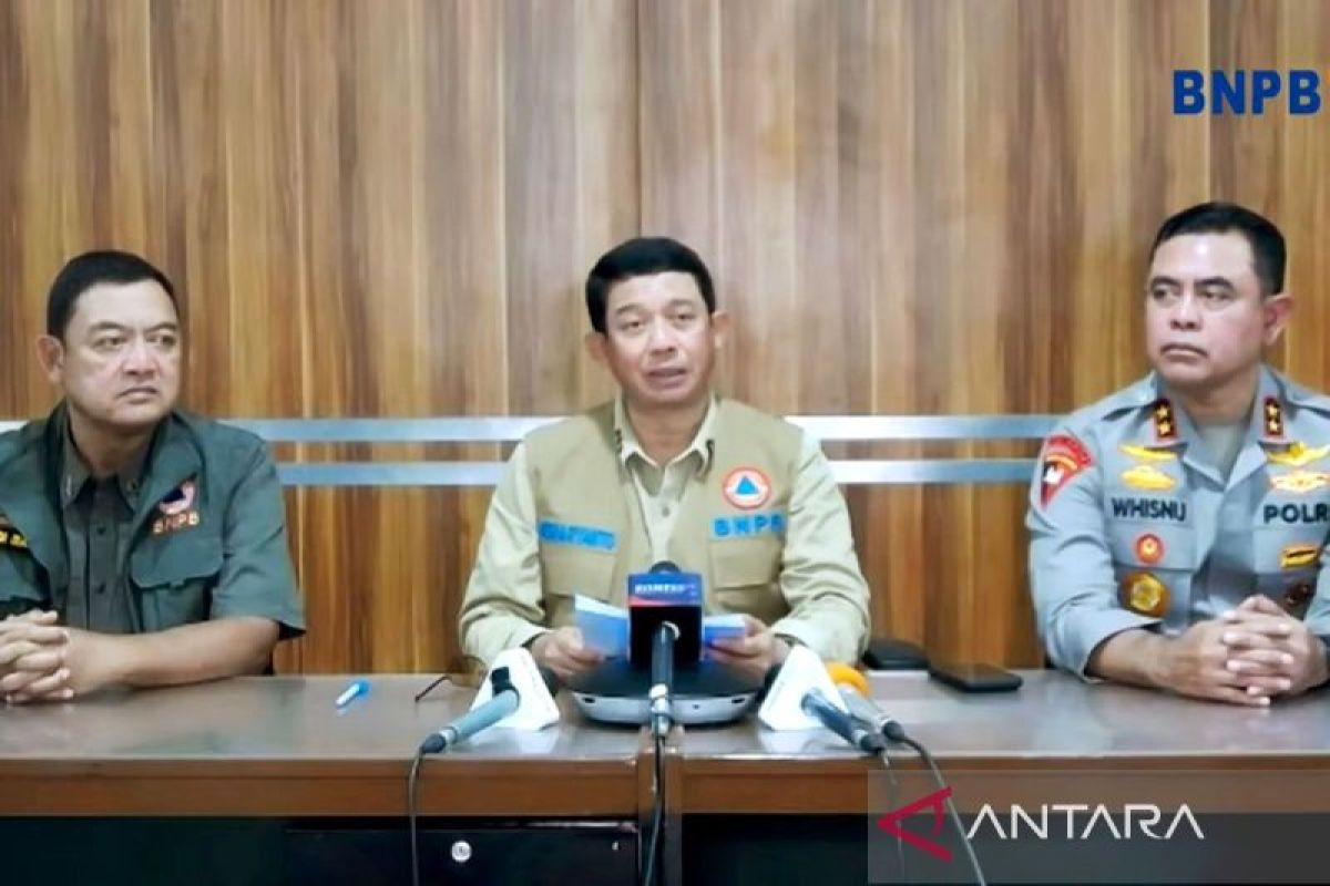 BNPB: 23 meninggal, 3.900 keluarga mengungsi akibat bencana di Sumbar