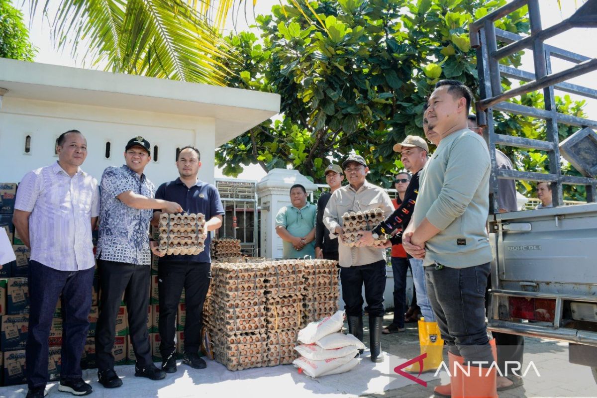 Pemkab Sergai distribusikan bantuan bagi 13 ribu KK terdampak banjir