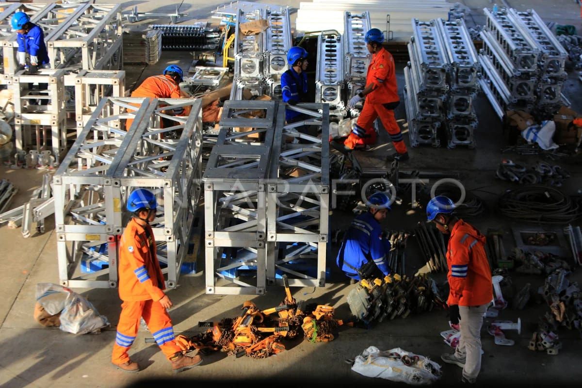 Mendagri sebut 30 ton peralatan perbaikan listrik sudah berada di Aceh