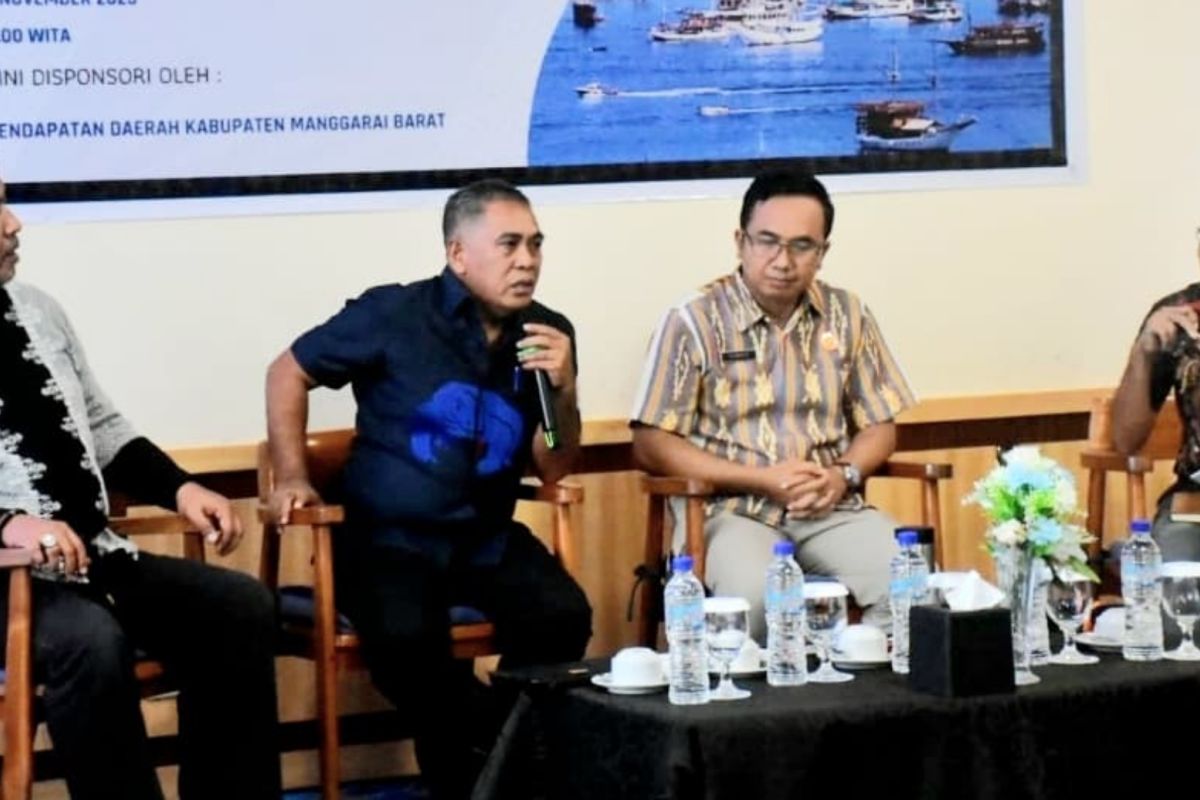 Bupati Mabar mengajak pelaku usaha taat pajak