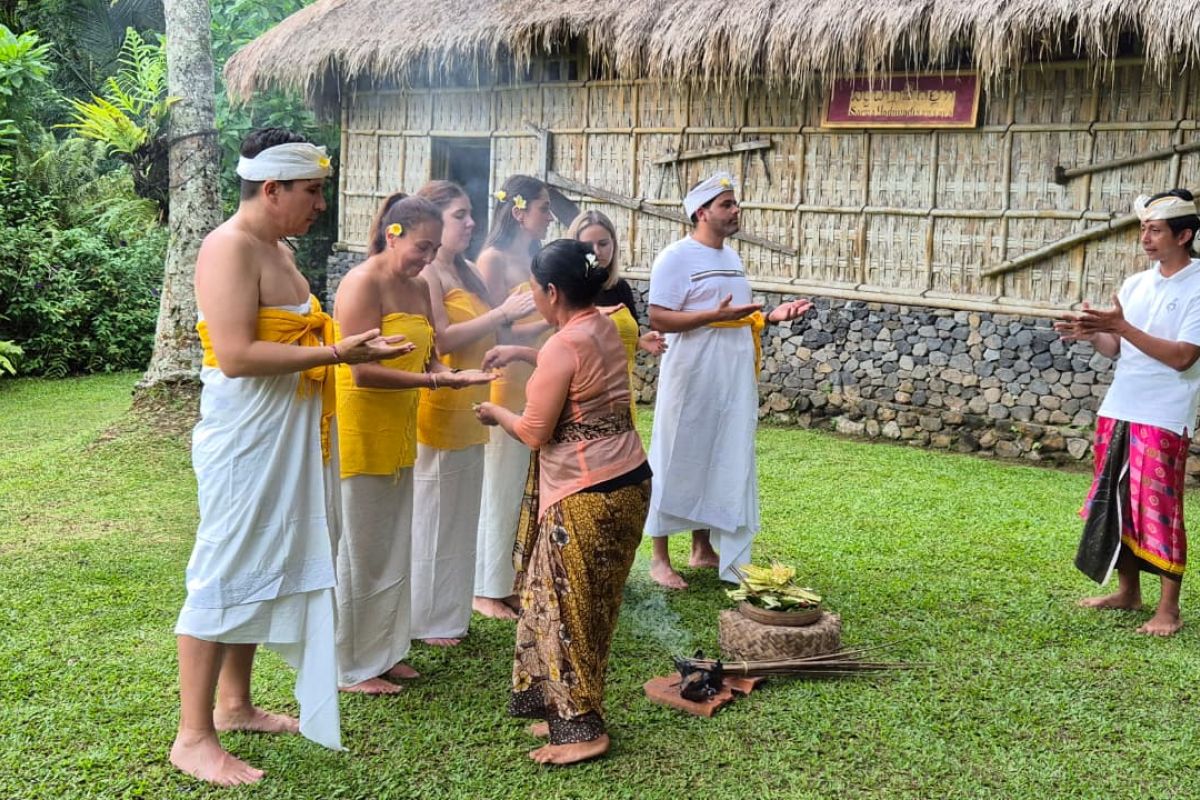 Kemenpar promosikan destinasi 3B ke empat benua melalui famtrip