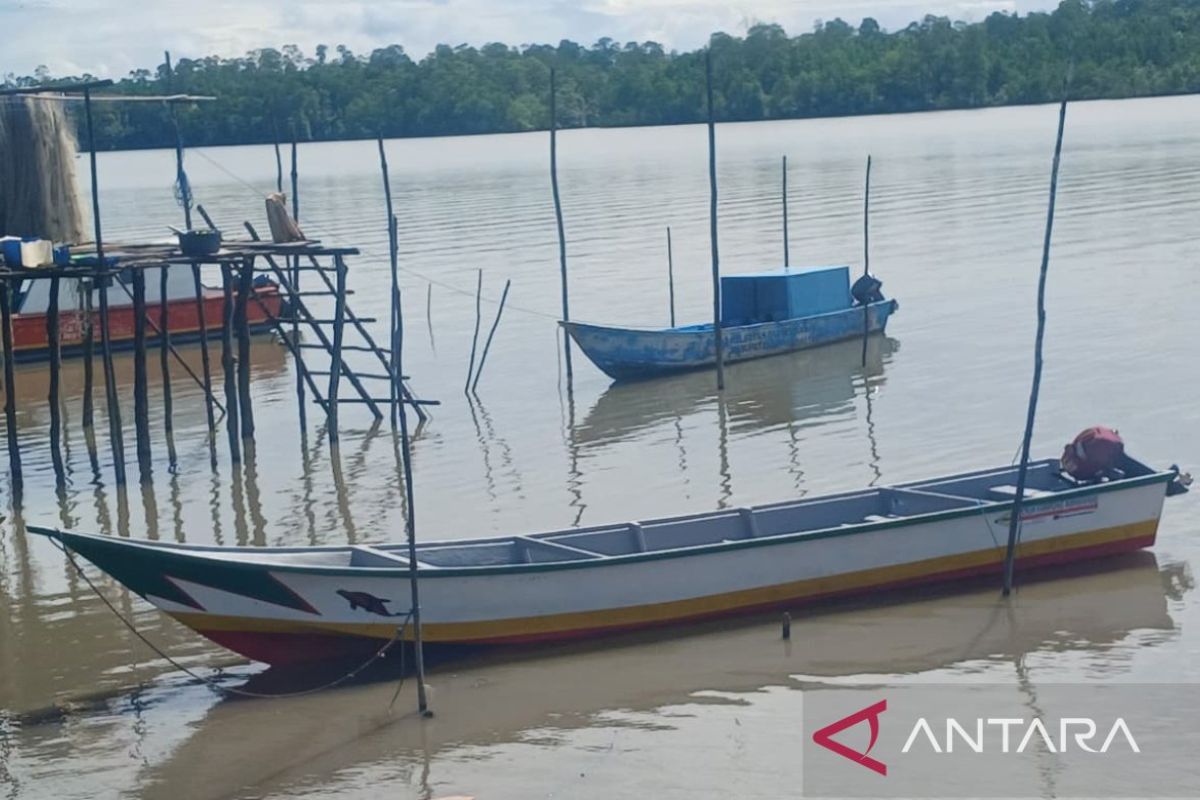 Kampung Amamapare manfaatkan dana bantuan YPMAK untuk beli perahu fiber