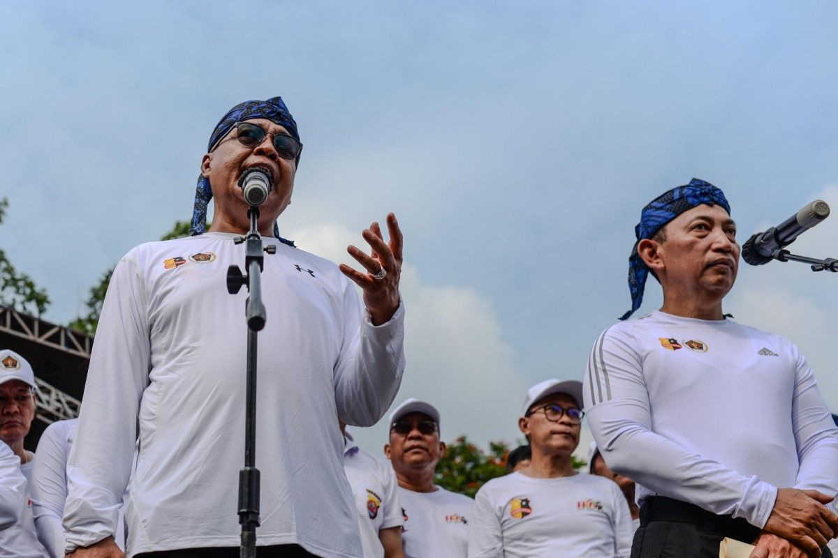 Kapolri pastikan bantuan logistik capai lokasi bencana Sumatera