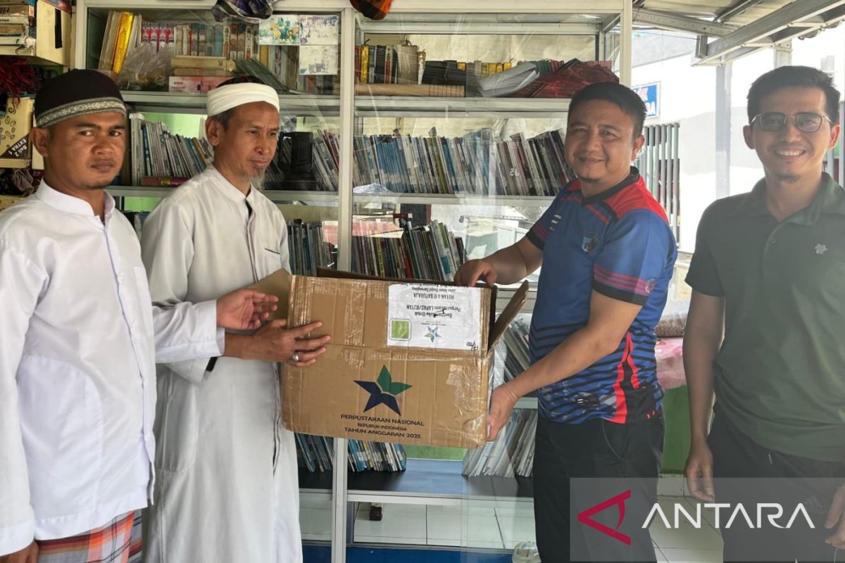 Rutan Baturaja terima bantuan 100 buku dari Perpusnas RI