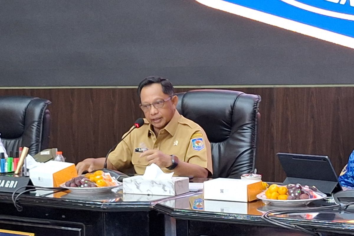 Regions urged to bolster preparedness for disasters, year-end holiday