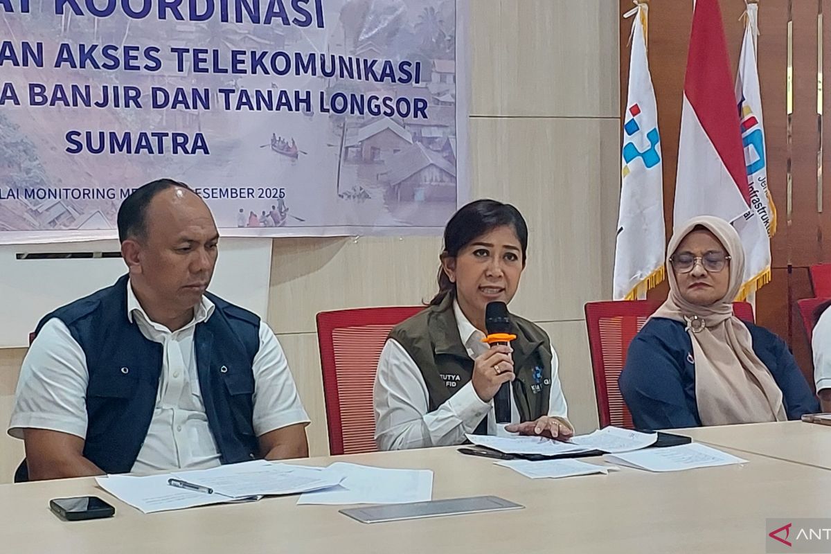 Menkomdigi targetkan pemulihan koneksi di Sumatera dalam 4 hari