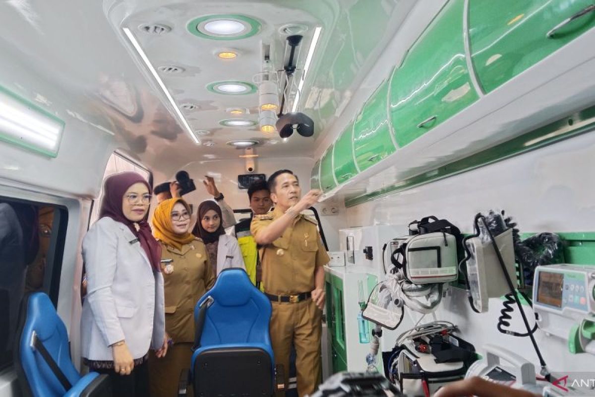 Pemkot Palembang sediakan ambulans khusus tangani urologi dan okupasi