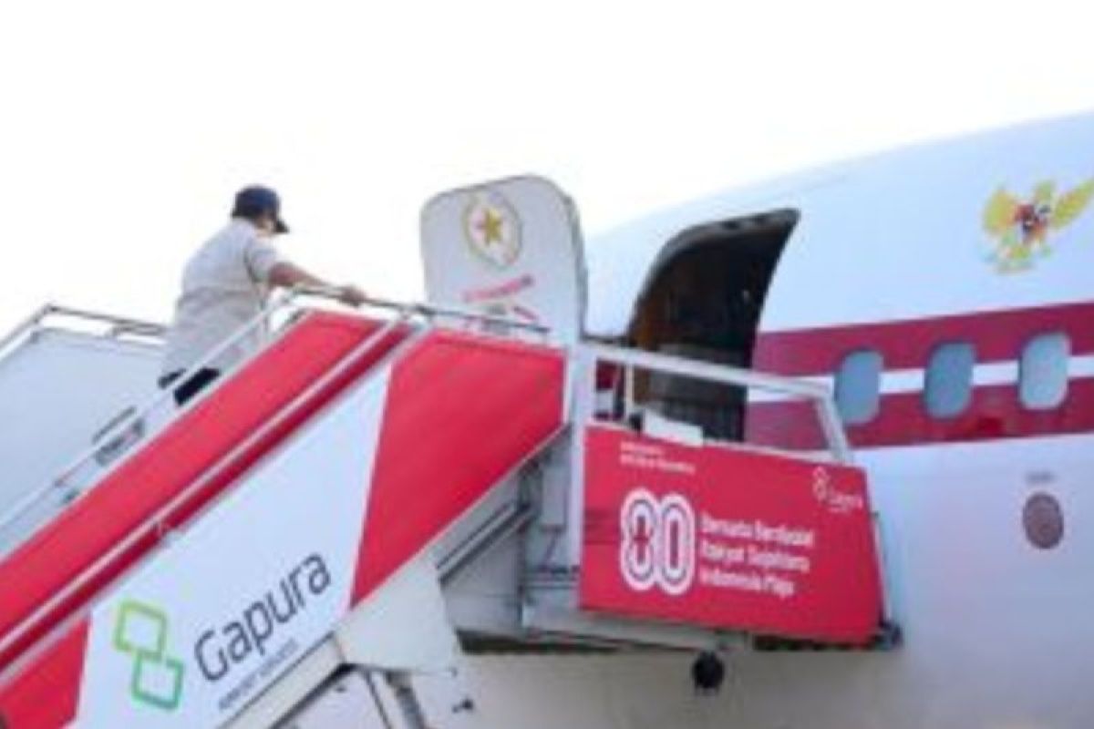 Prabowo Bertolak ke Sumatra Utara Tinjau Wilayah Bencana