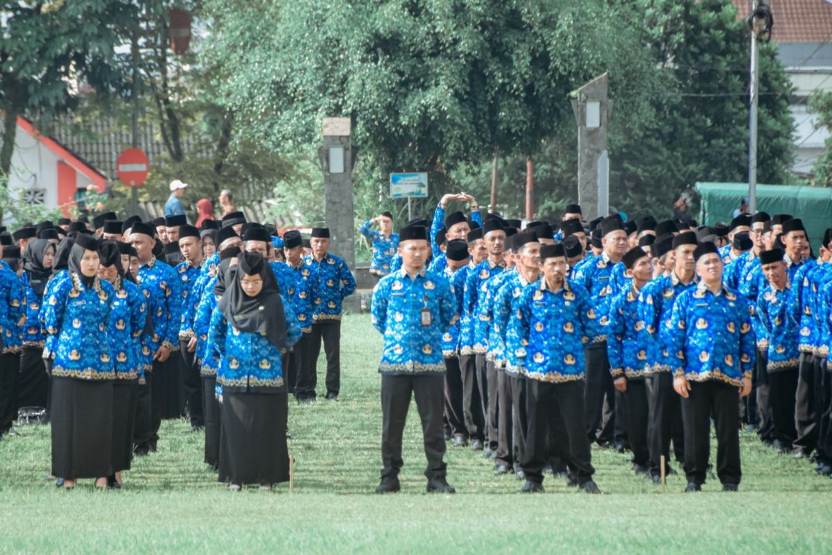 Pemkab Wonosobo komitmen tingkatkan SDM dengan pengangkatan PPPK paruh waktu