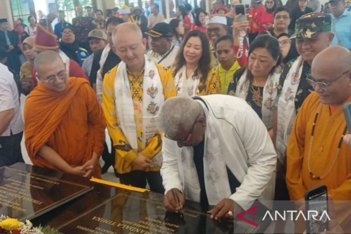 Bupati Mimika: Pemda komitmen dukung pembangunan rumah ibadah semua agama