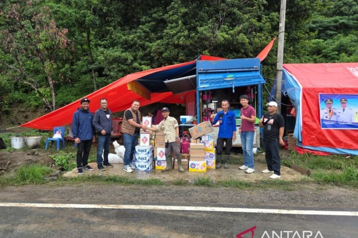 Telkomsel Salurkan Bantuan Sosial dan Percepat  Pemulihan Jaringan di Aceh, Sumut, dan Sumbar
