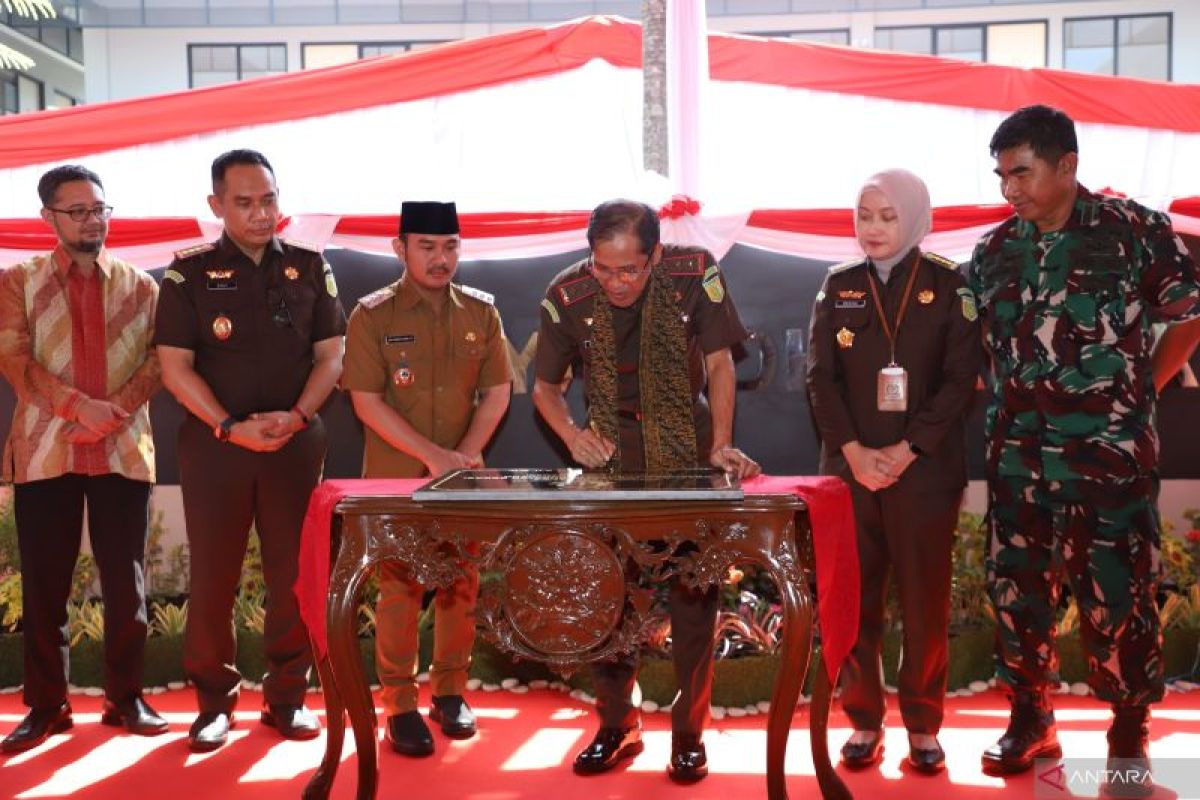 Kajati Jabar resmikan Griya Adhyaksa di Kabupaten Bekasi