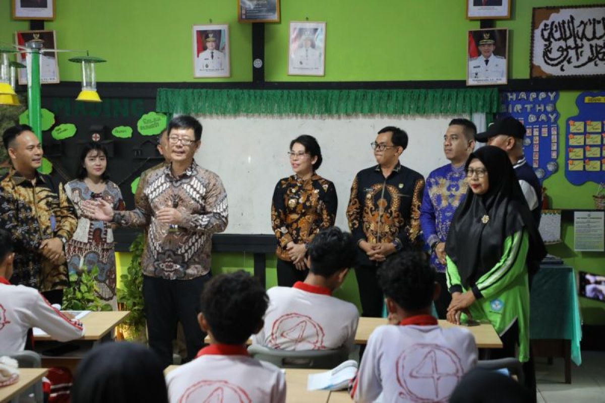 Pembinaan ideologi Pancasila di Singkawang berjalan baik