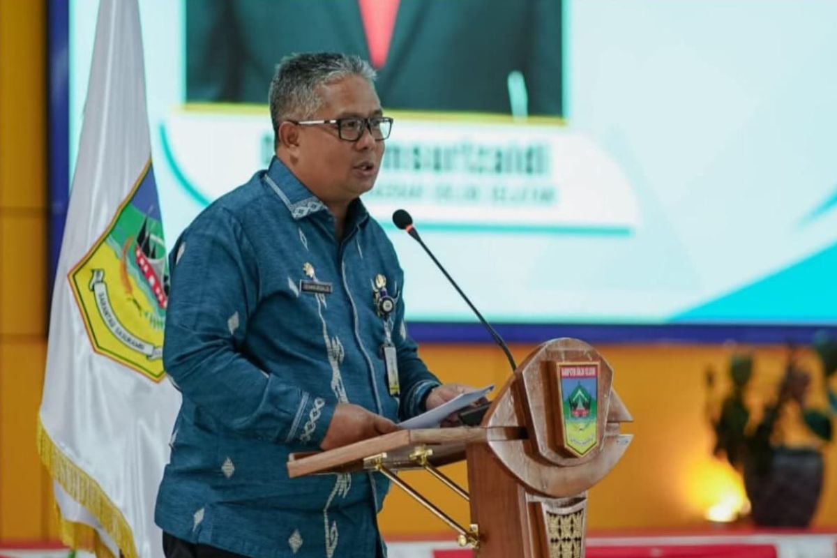 Pemkab Solok Selatan sebut santri berperan dalam pembangunan