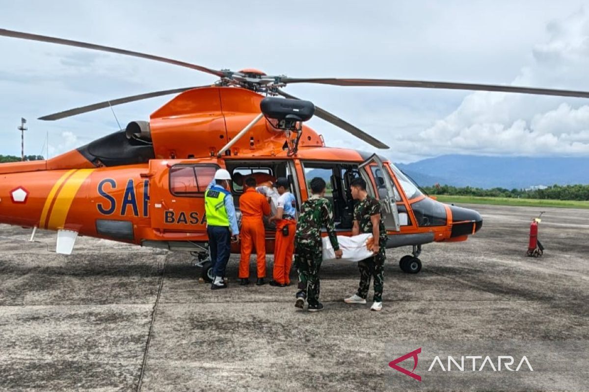 Pemerintah kirim 4 ton bantuan via udara ke Sumbar respons bencana