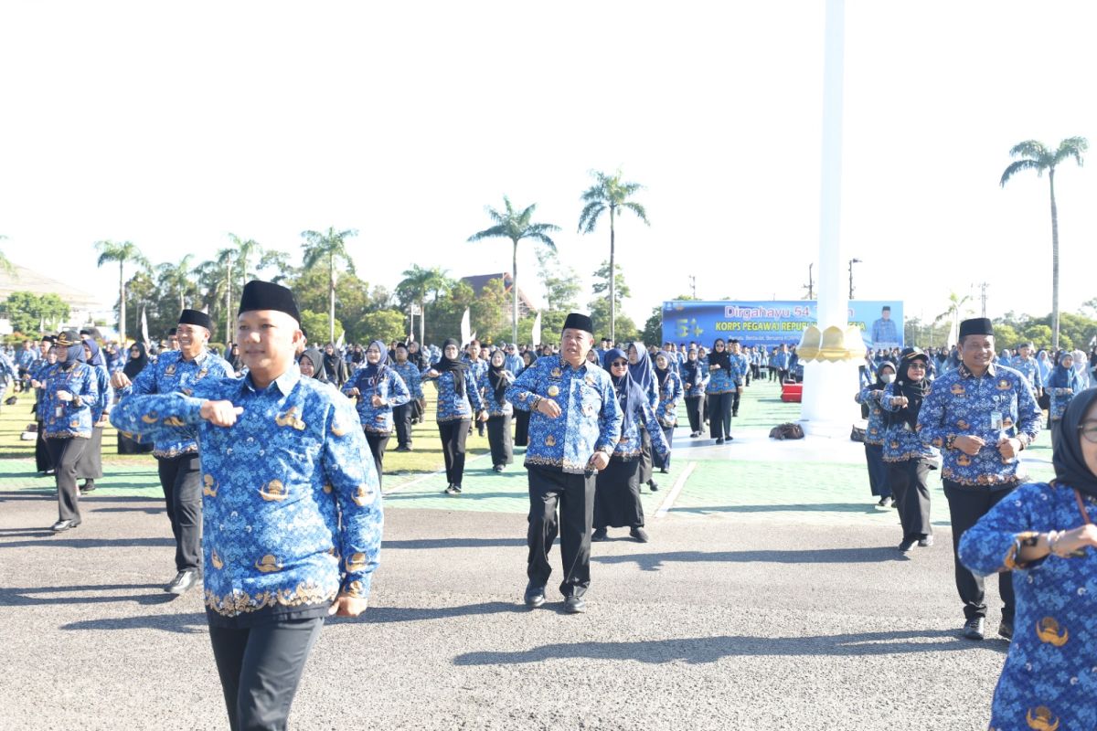 Gubernur-ASN Babel "Bedincak" HUT ke-54 Korpri