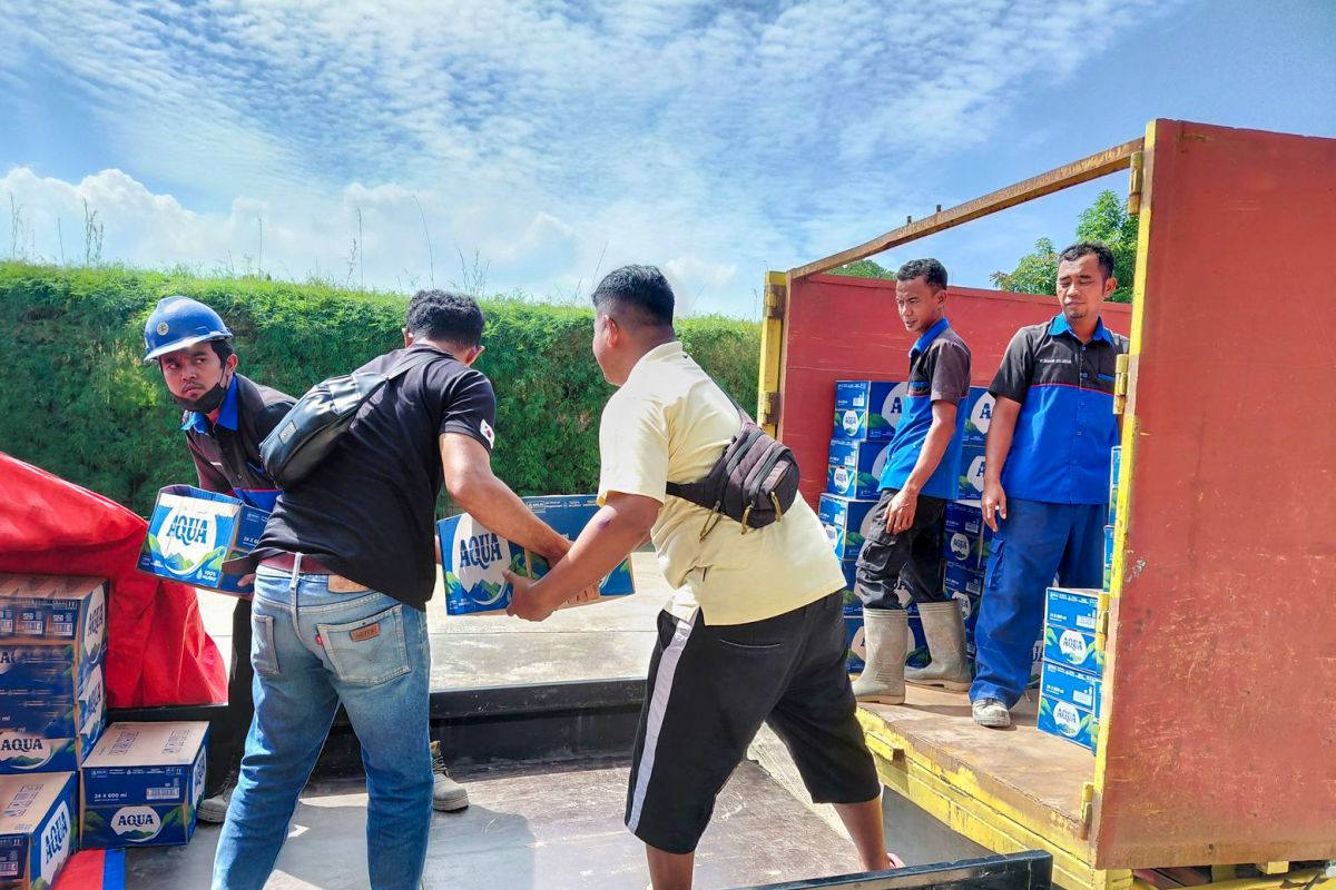 Musim Mas beri bantuan pada ribuan keluarga terdampak banjir Sumatra