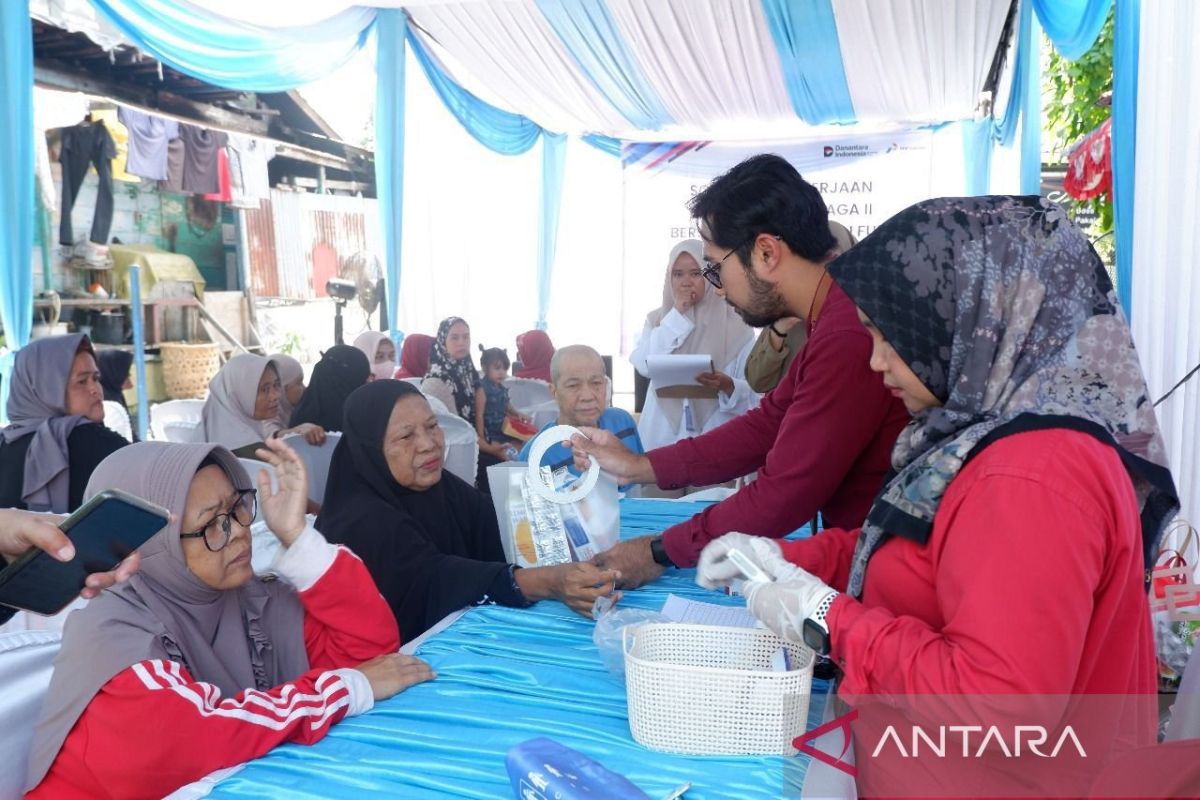 Pertamina Patra Niaga periksa kesehatan gratis ke rumah warga Jambi