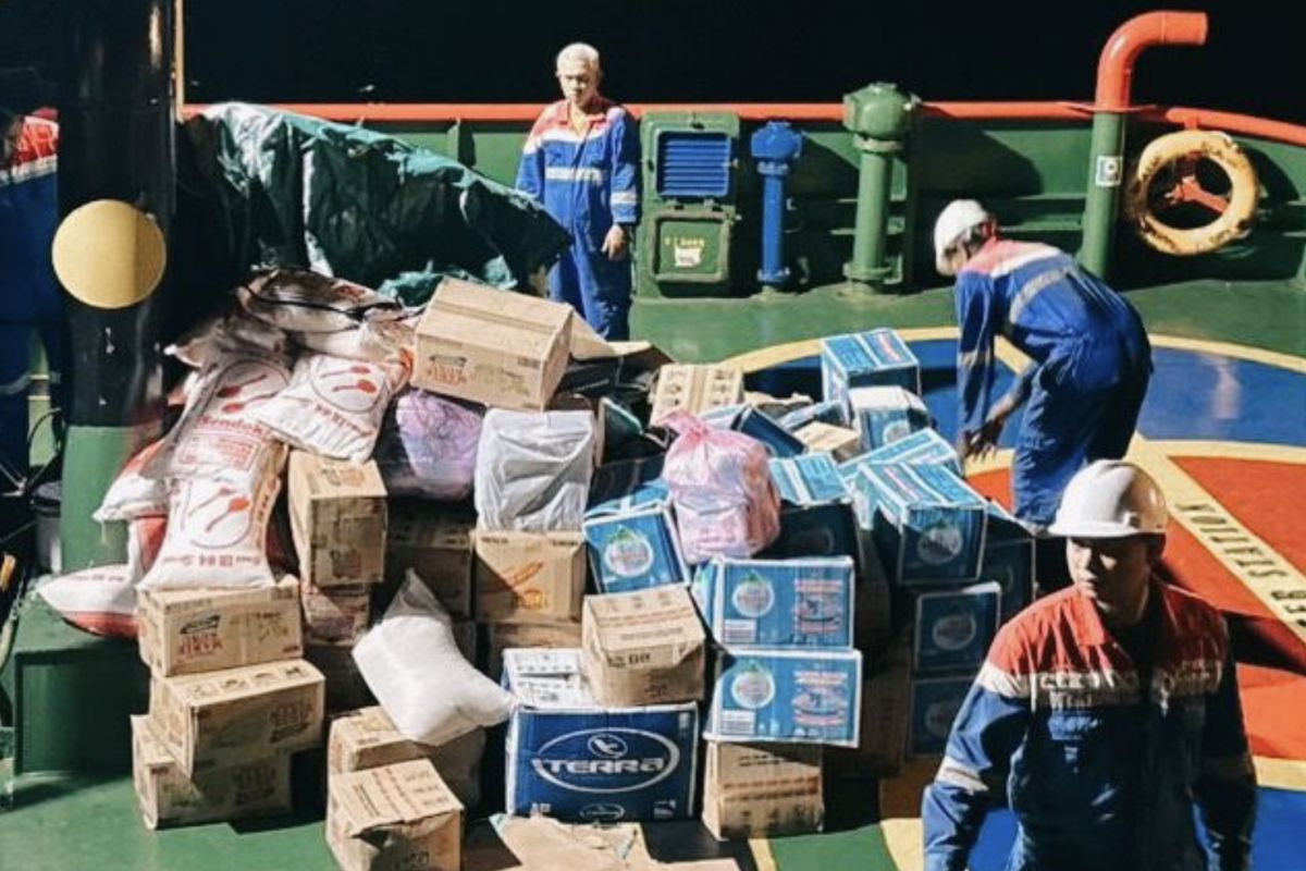 Pertamina operasikan Kapal Transko Sikatan untuk percepat distribusi logistik ke Sumatera