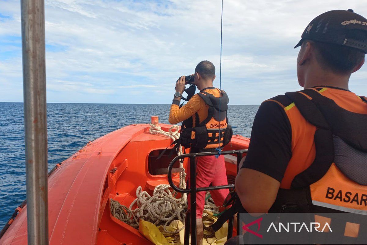 Tim SAR cari korban hilang di perairan Poto Tano-Kayangan Lombok