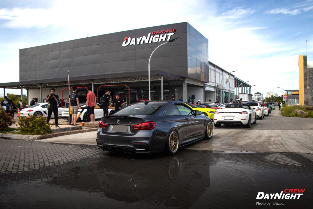 Day Night Garage diyakini bukan sekadar bengkel biasa