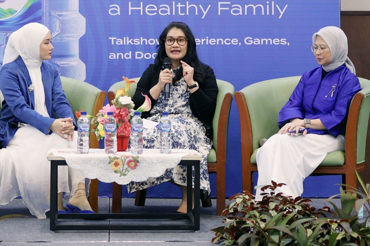 AQUA dorong peran ibu sebagai teladan hidup sehat keluarga