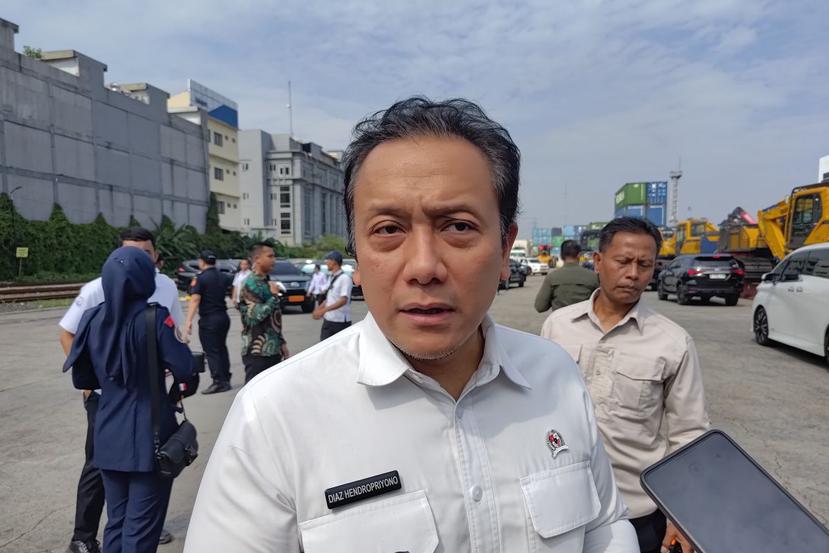 Sumatra floods - Govt probes firms over alleged environmental abuses