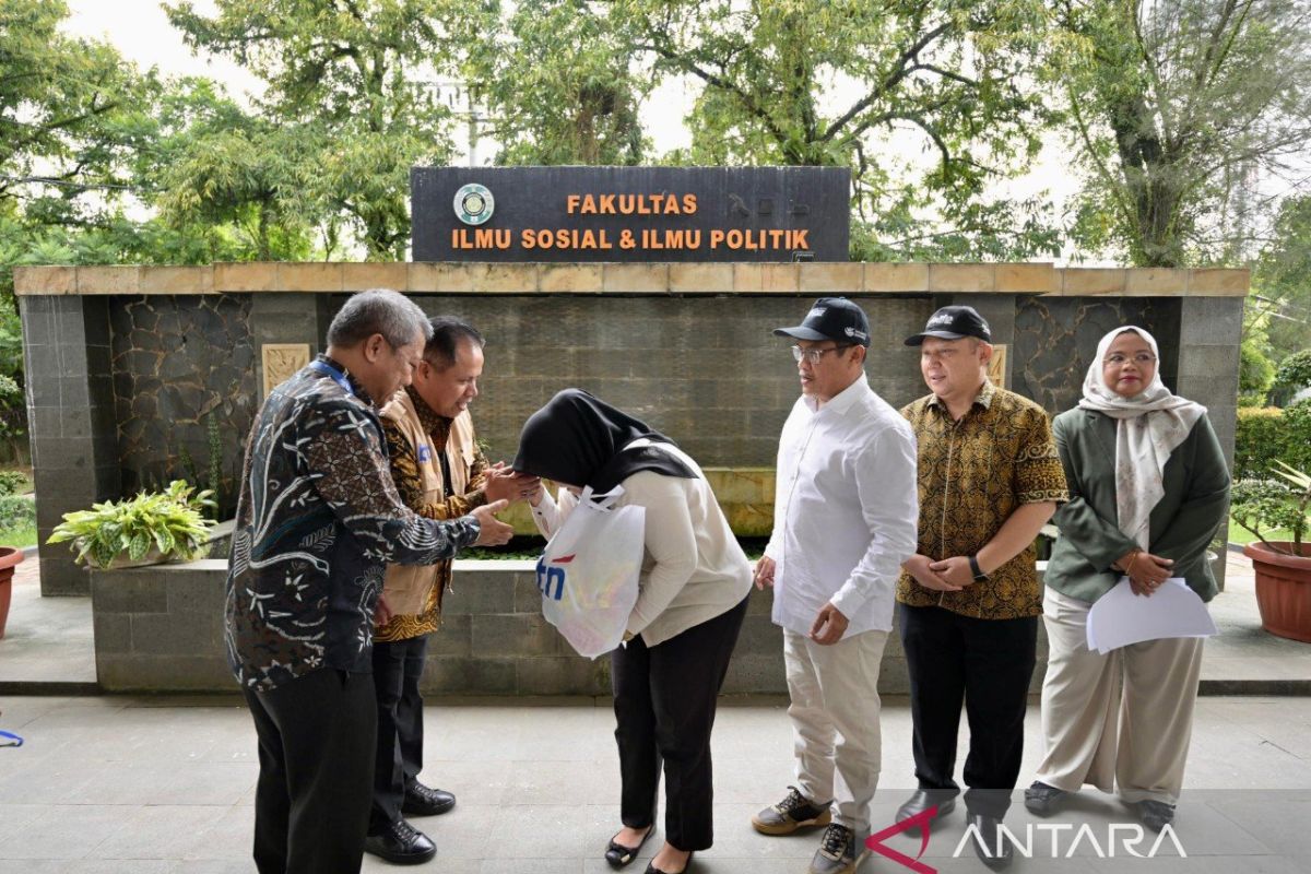 USU terima bantuan BTN untuk civitas academica terdampak banjir