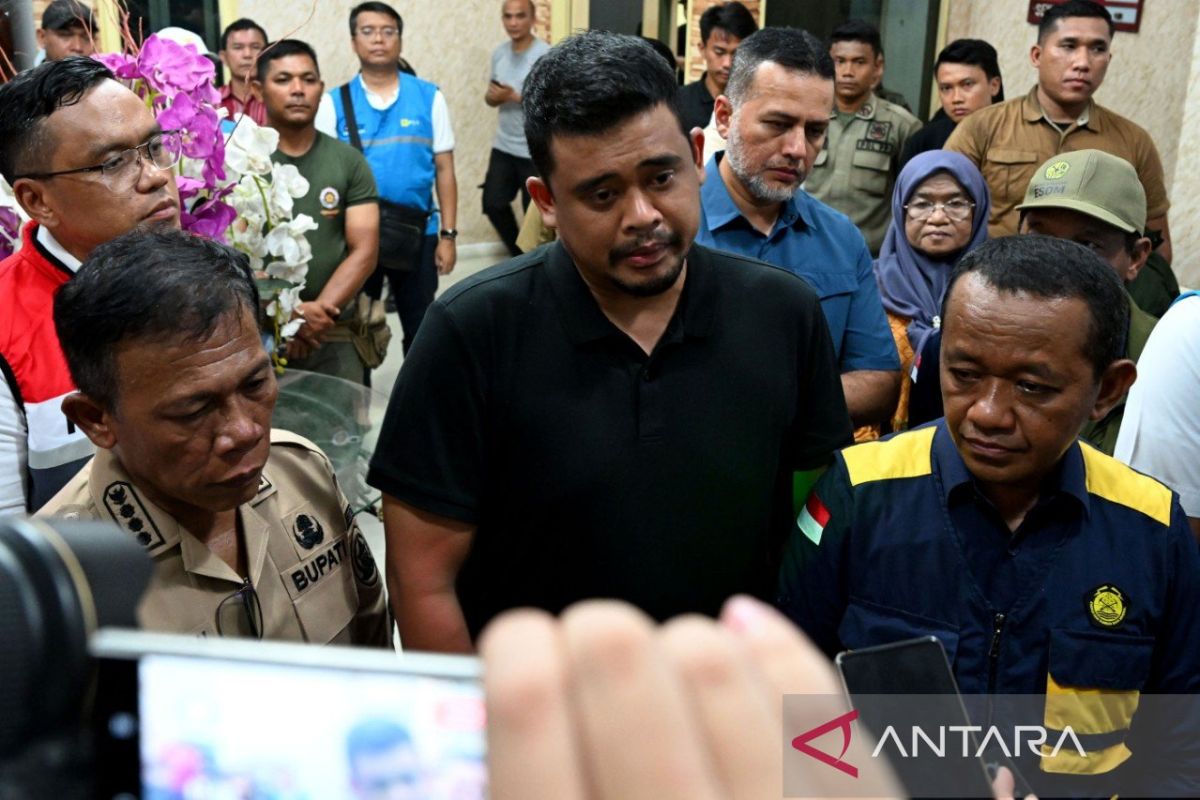 Pertamina coba masukkan BBM ke Pelabuhan Sibolga terdampak bencana