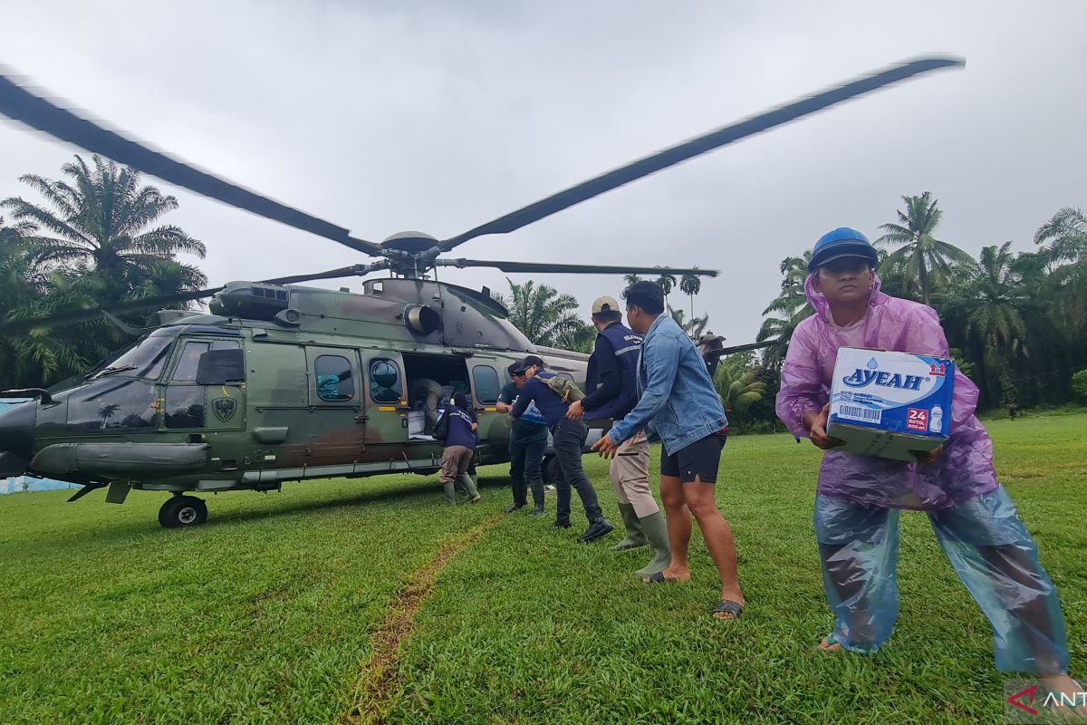 Lanud Sutan Sjahrir salurkan 3,5 ton bantuan ke Salareh Aia Sumbar