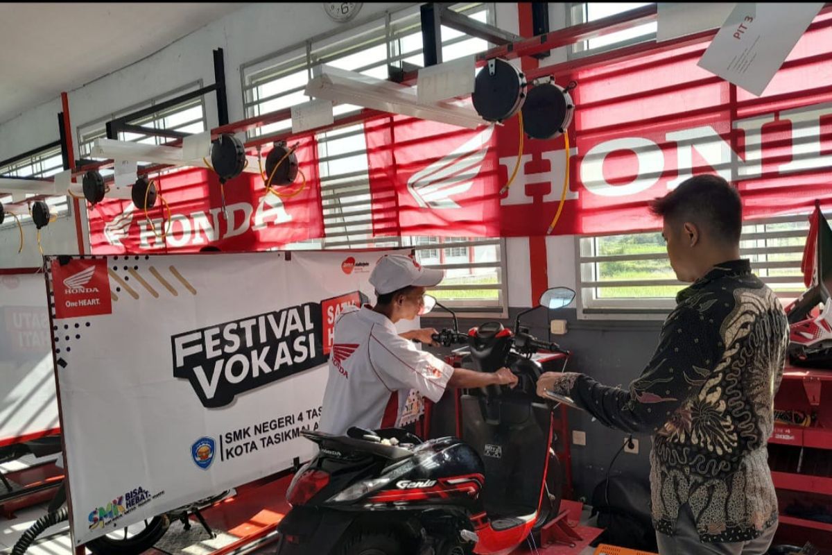 Kalibrasi kompetensi guru dan pelajar SMK, AHM gelar festival vokasi Satu Hati 2026
