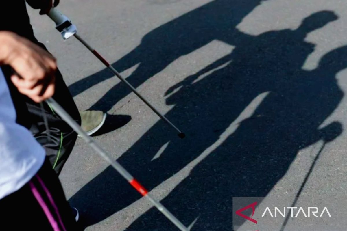 Pemkab Purwakarta salurkan sejumlah alat bantu untuk penyandang disabilitas