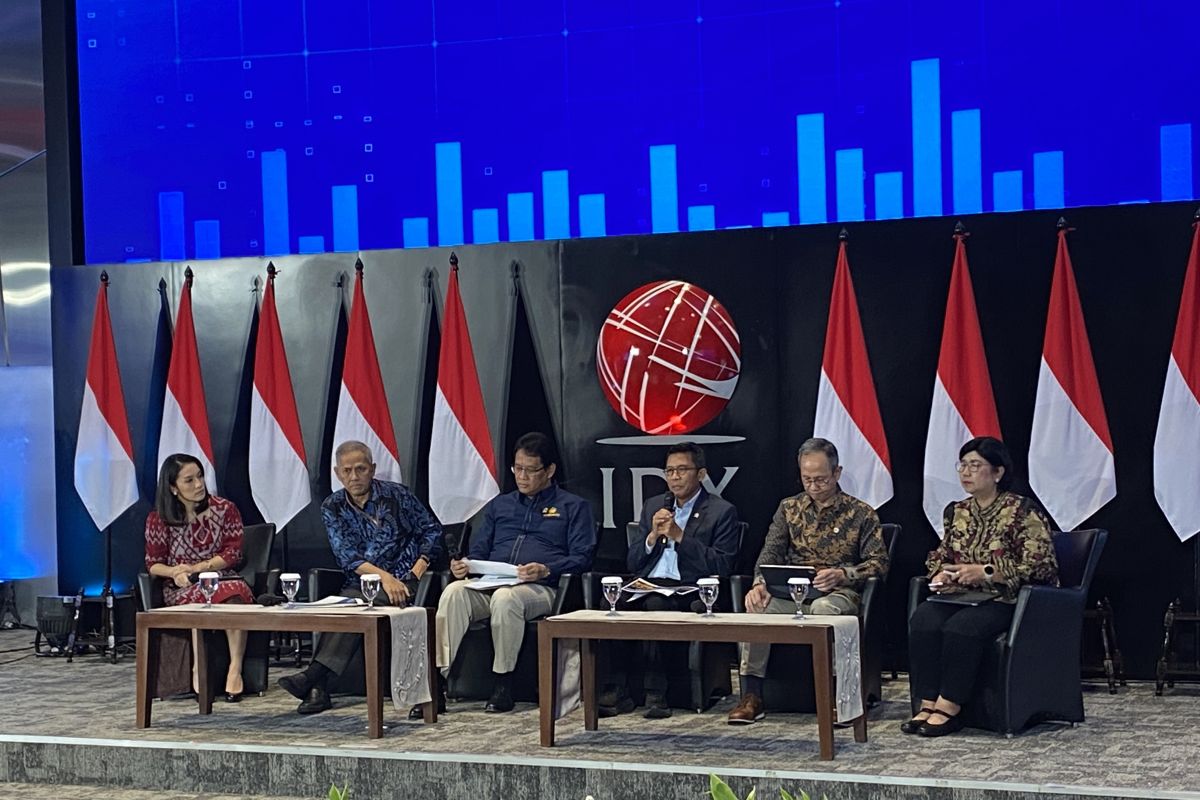 DPR memastikan revisi UU P2SK tak ganggu independensi bank sentral