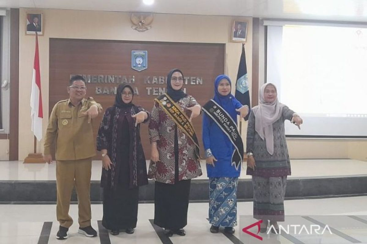 Wabup Bangka Tengah minta Dekranasda perkuat inovasi kerajinan kreatif