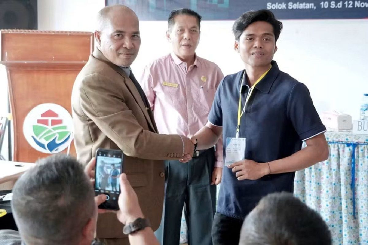 Solok Selatan latih 78 pengurus koperasi merah putih