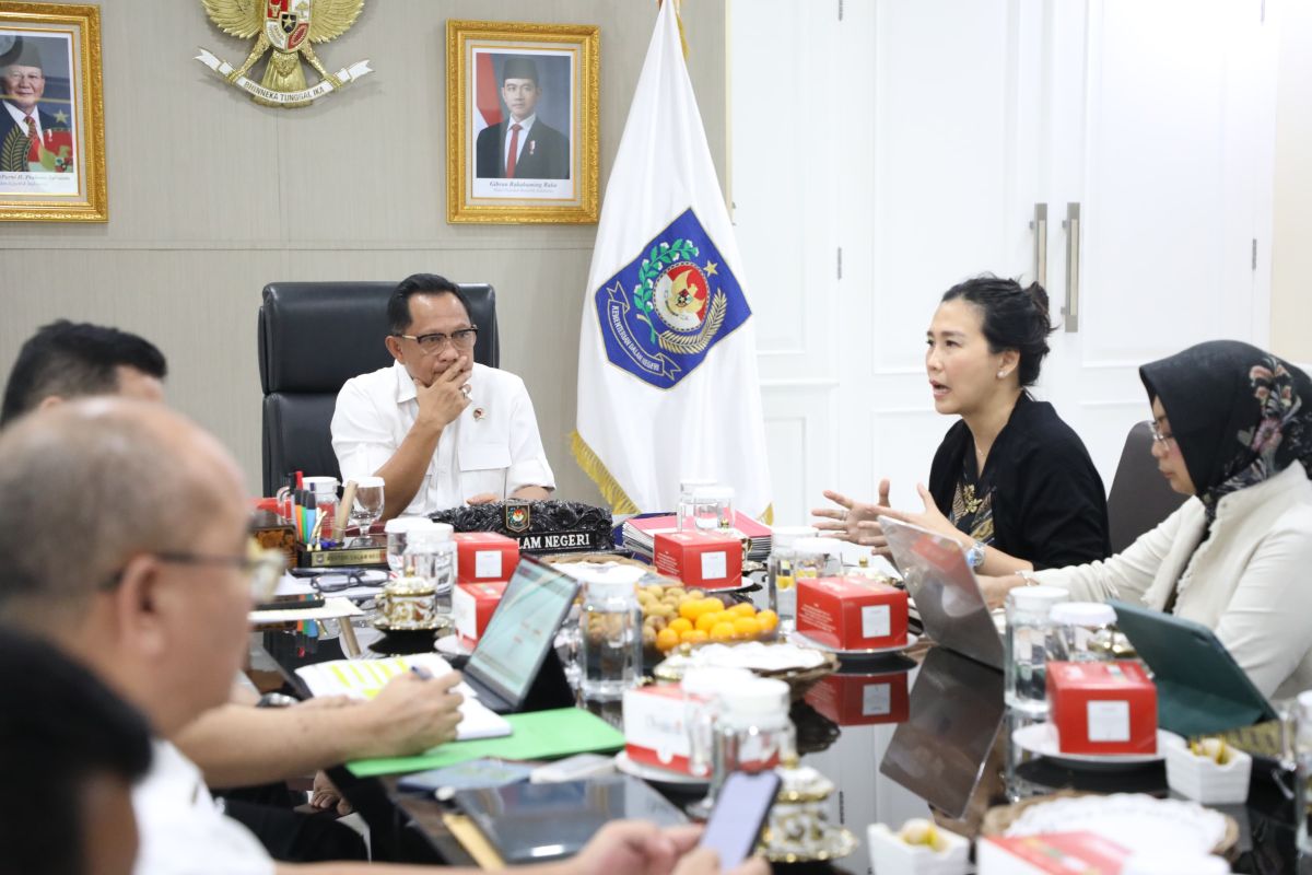 Mendagri- Wamen PPPA bahas peran perempuan dalam ketahanan pangan