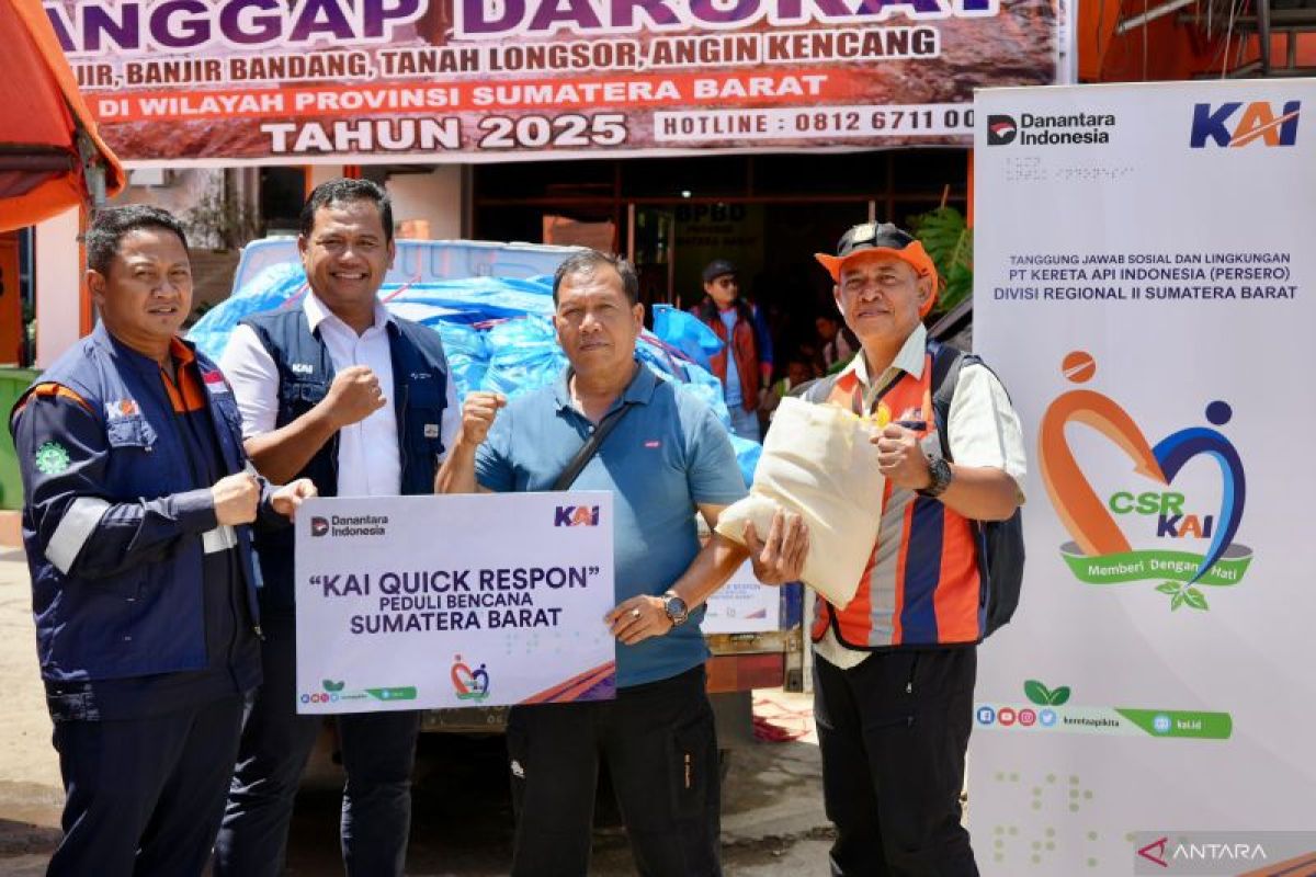 KAI Quick Respon: Divre II Sumbar salurkan bantuan bencana tahap ketiga senilai 100 juta