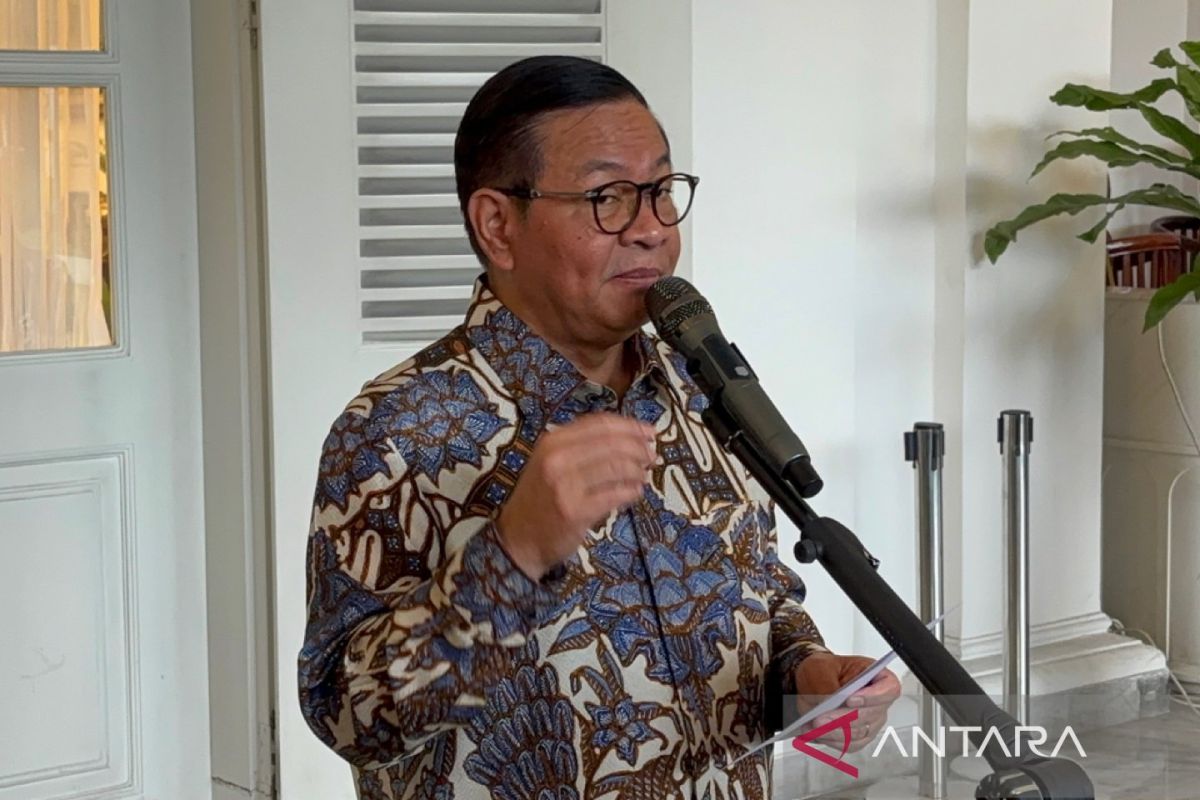 Pramono minta Bapenda cari peluang pemasukan daerah lewat hak penamaan