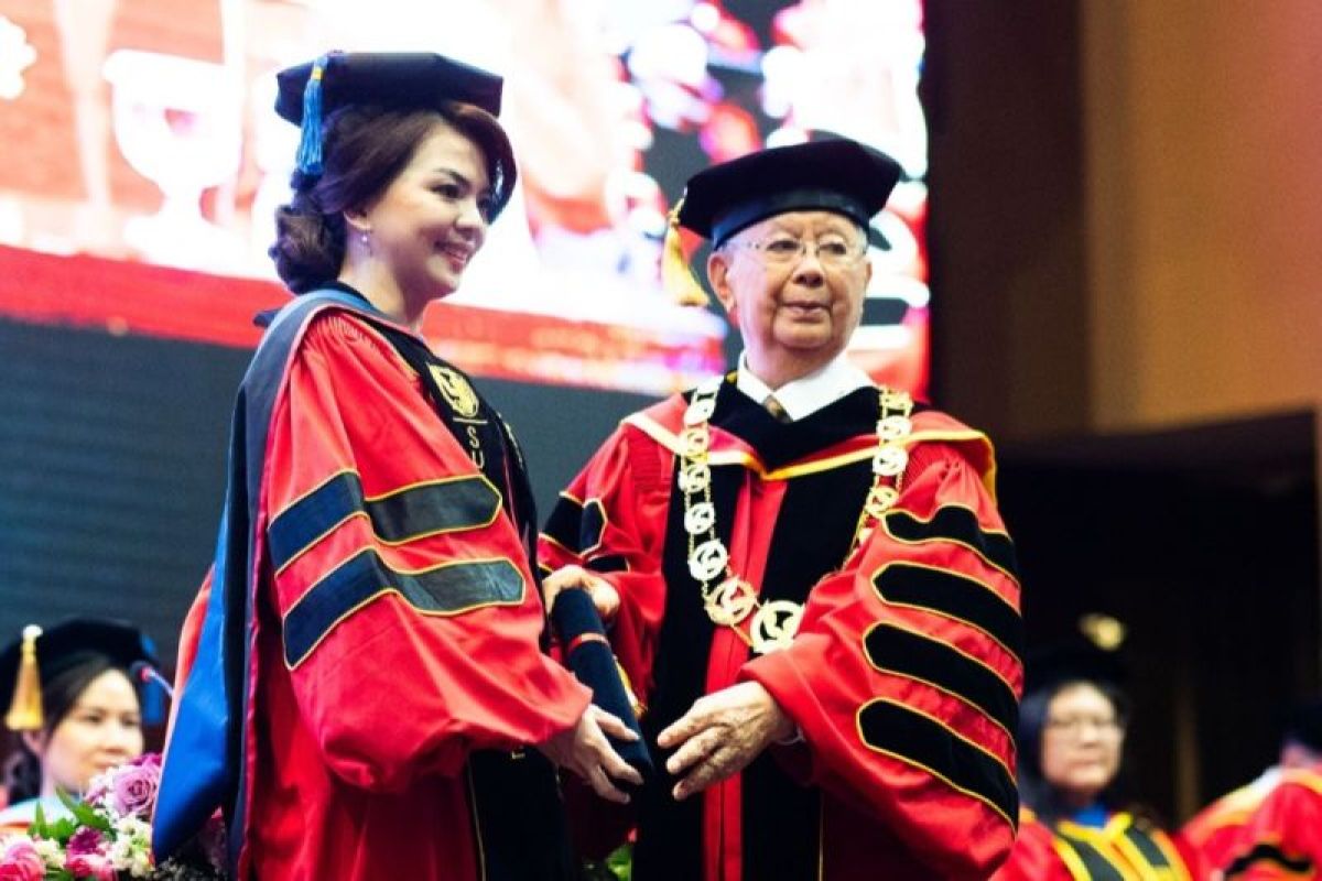 Menkes minta mahasiswa lulusan UPH beri kontribusi nyata pada bangsa